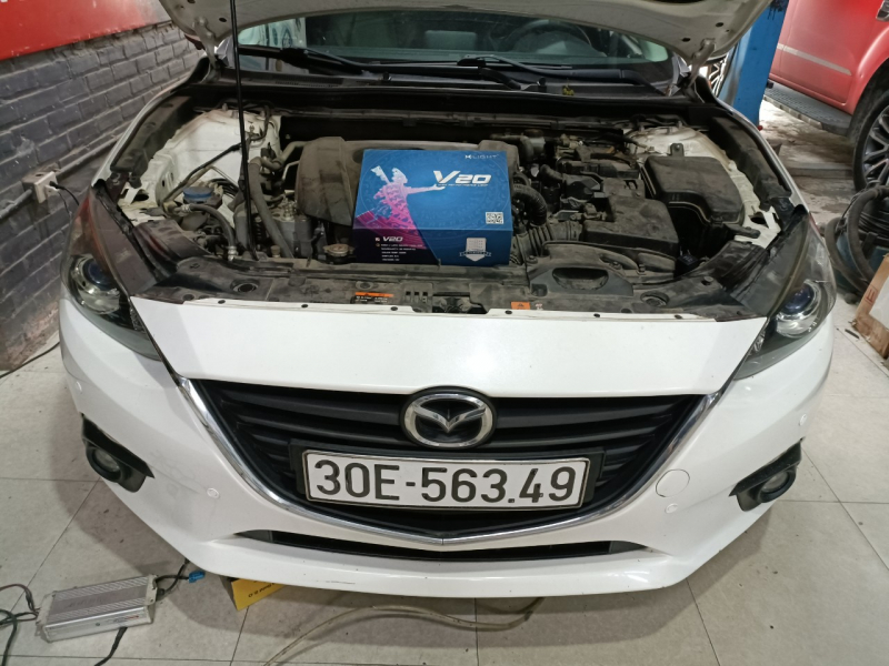 Độ đèn nâng cấp ánh sáng XlightV20 New cho xe Mazda3 2016